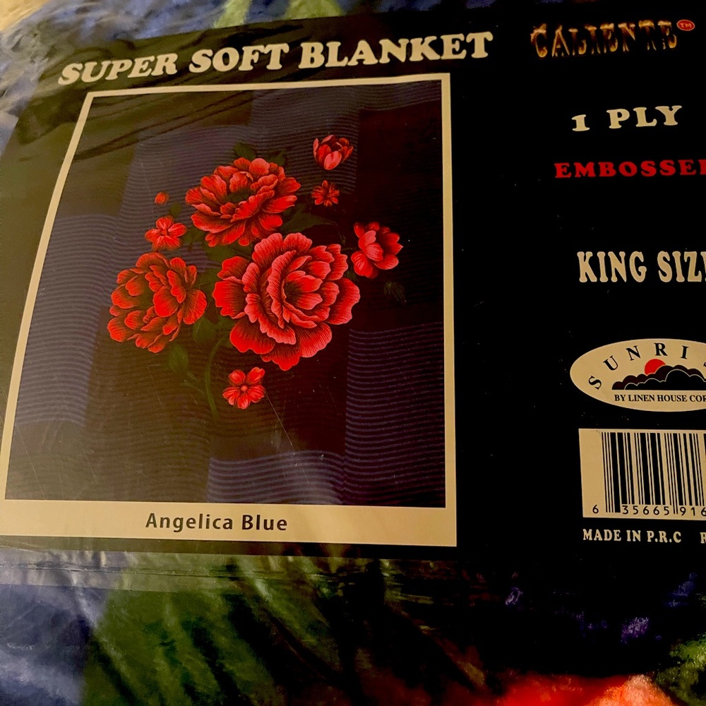 Blanket warm and very soft king size